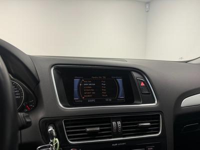 2016 Audi Q5 2.0 TDI Quattro S Tronic S-line *Värmare*Drag*Spec – bild 17
