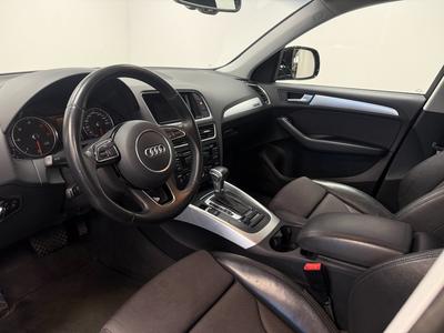 2016 Audi Q5 2.0 TDI Quattro S Tronic S-line *Värmare*Drag*Spec – bild 8