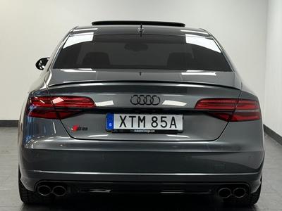 2017 Audi S8 Plus 4.0 V8 Q *Carbon*Keramiska*Taklucka*Bose*Se Spec – bild 17