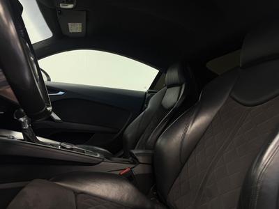 2016 Audi TT 2.0 TFSI S Tronic S-line · Cockpit · Rutquilting · Kamera – bild 10