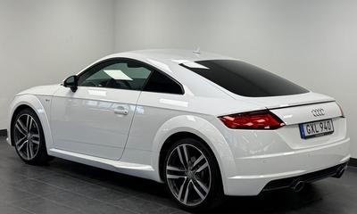 2016 Audi TT 2.0 TFSI S Tronic S-line · Cockpit · Rutquilting · Kamera – bild 2