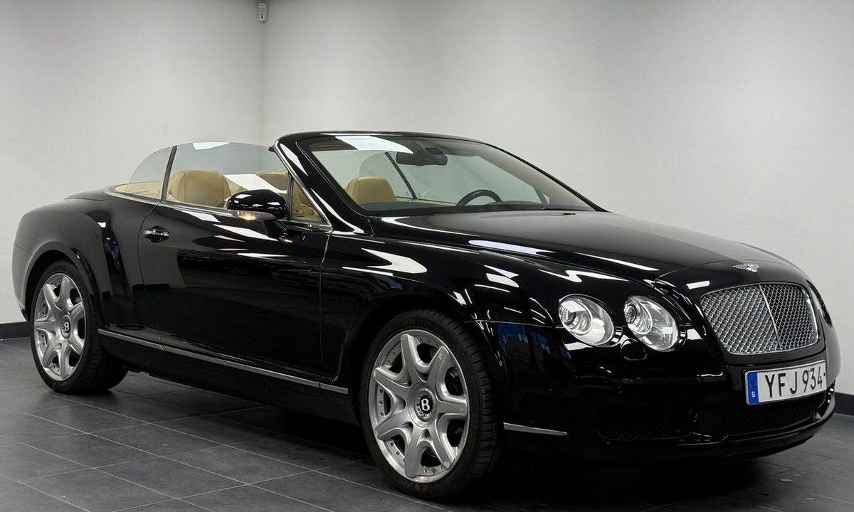 2008 Bentley Continental GTC 6.0 W12 Mulliner 560hk