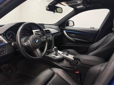 2018 BMW 320D Sedan M Sport · Taklucka · Navi · Läder – bild 7