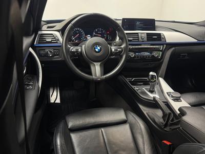 2018 BMW 320D Sedan M Sport · Taklucka · Navi · Läder – bild 8