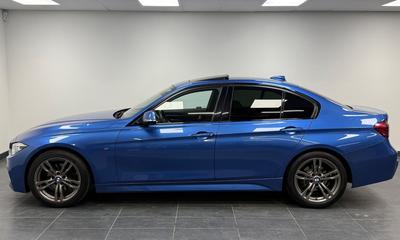 2018 BMW 320D Sedan M Sport · Taklucka · Navi · Läder – bild 5