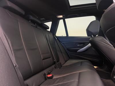 2013 BMW 330 d xDrive Touring Steptronic M Sport Euro 5 – bild 12