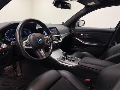 2022 BMW 330e Touring M Sport *Navi*Drag*Cockpit* – bild 10