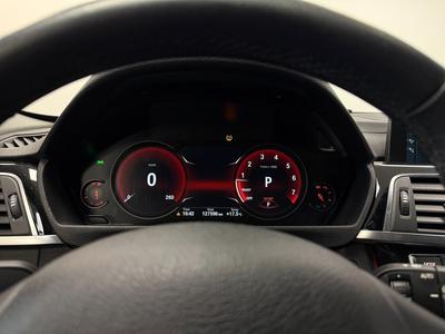 2018 BMW 330i xDrive Touring *Nav professional*Hifi*Se Spec 252hk – bild 19