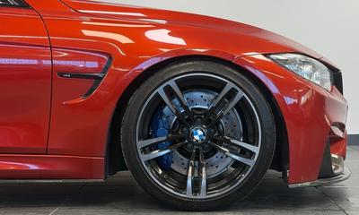2015 BMW M3 DCT · Nav · Carbon · Sv-Såld · Utökad läder · 550hk – bild 4