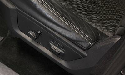 2014 Dodge Ram 1500 Crew Cab 3.0 V6 EcoDiesel 4x4 Laramie · Moms – bild 25