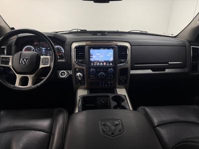 2014 Dodge Ram 1500 Crew Cab 3.0 V6 EcoDiesel 4x4 Laramie · Moms – bild 8