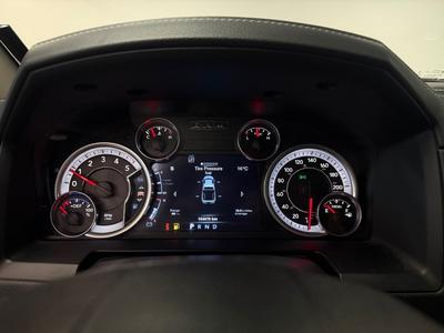 2014 Dodge Ram 1500 Crew Cab 3.0 V6 EcoDiesel 4x4 Laramie · Moms – bild 11