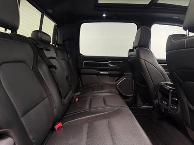 2019 Dodge Ram 1500 Crew Cab 5.7 V8 HEMI Laramie Night · Moms · Pano · H/K · 22" – bild 20