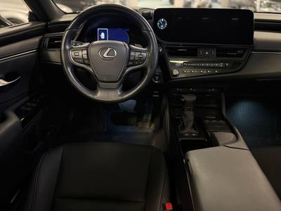 2022 Lexus ES 300h 2.5 E-CVT Limited Edt *Taklucka*Skinn*Navi*B-kam – bild 14