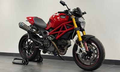 2010 Ducati Monster 1100S – bild 3