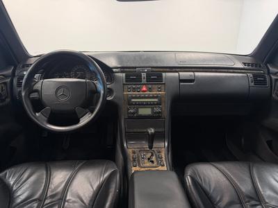 1999 Mercedes-Benz E 55 AMG T Avantgarde Taklucka M-värm Supersprint Euro 3 – bild 11