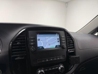 2021 Mercedes-Benz Vito 116 Tourer 116 CDI 4x4 9G-Tronic · Moms · 9-sits · Drag – bild 15