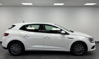 2018 Renault Mégane 1.5 dCi manuell Dragkrok MoK Life Fleet 110hk 0,37l/mil – bild 3
