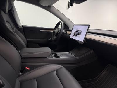 2023 Tesla Model Y Long Range AWD Quicksilver 1-ägare Autopilot 3 514hk – bild 15