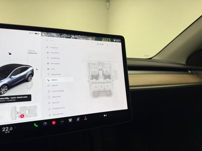 2023 Tesla Model Y Long Range AWD Quicksilver 1-ägare Autopilot 3 514hk – bild 18