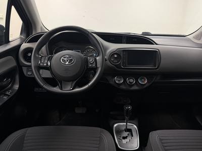 2020 Toyota Yaris 5-dörrar 1.5VVT-ie *Moms*B-kamera*Carplay*Aut*2700Mil* – bild 10