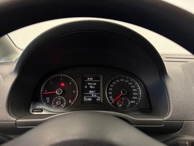 2013 Volkswagen Caddy Maxi Panel Van 1.6 TDI DPF D-värm Dragkrok Euro 5 – bild 10