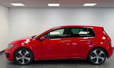 2015 Volkswagen Golf 5-door GTI Performance 2.0 TSI · Dynaudio · Pluspaket – bild 5