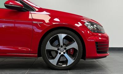 2015 Volkswagen Golf 5-door GTI Performance 2.0 TSI · Dynaudio · Pluspaket – bild 4