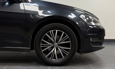 2016 Volkswagen Golf 5-dörrar 1.6 TDI Allstar Comfortline Fullservad Euro 6 – bild 5
