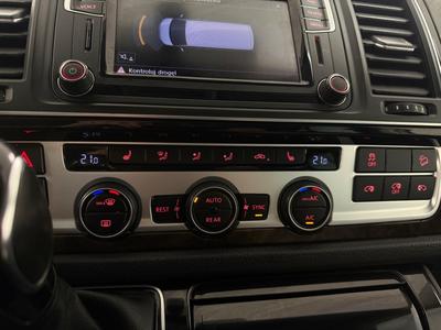 2017 Volkswagen Multivan 2.0 TDI 4M Highline 7-sits MOMS SE SPEC värm Dynaudio – bild 17
