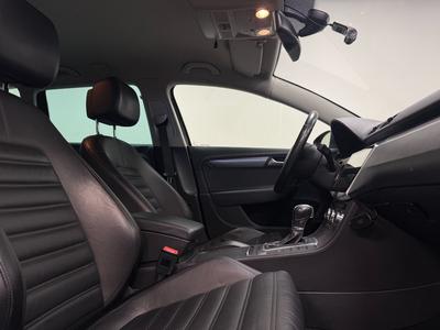 2013 Volkswagen Passat Variant 2.0 TDI 4M GT R-line *Skinn*Drag*Kamera – bild 11