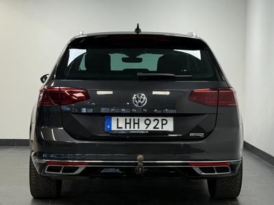 2020 Volkswagen Passat Sportscombi 2.0 TDI 4M *R-line*Matrix*D-värm*Spec – bild 7