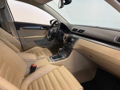 2012 Volkswagen Passat Variant 2.0 TDI 4Motion · Premium · Pano · Kamera · GT Euro 5 – bild 13