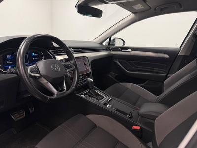 2024 Volkswagen Passat Alltrack 2.0 TDI DPF 4Motion Alltrack · moms · Cockpit · D-värm · S – bild 6