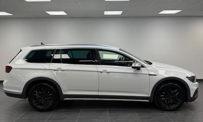 2024 Volkswagen Passat Alltrack 2.0 TDI DPF 4Motion Alltrack · moms · Cockpit · D-värm · S – bild 3