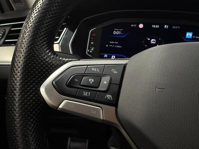 2024 Volkswagen Passat Alltrack 2.0 TDI DPF 4Motion Alltrack · moms · Cockpit · D-värm · S – bild 19
