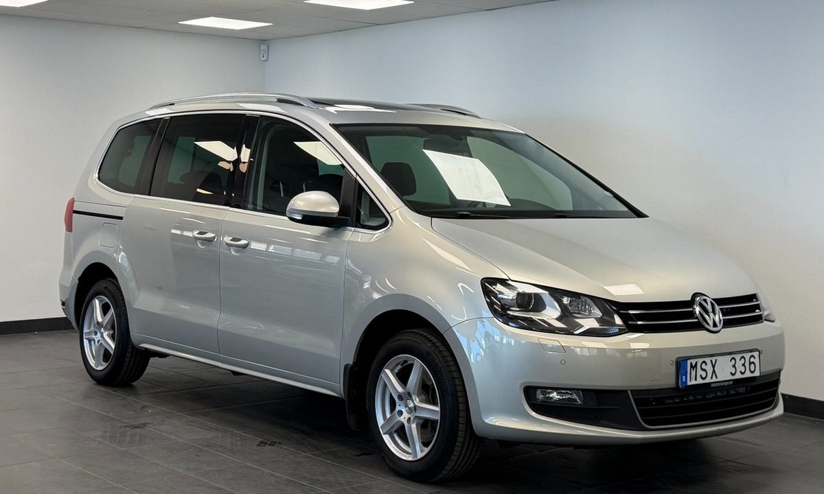 2012 Volkswagen Sharan 7-sits 2.0 TDI DPF 4M Masters*Pano*eldörrar*D-värm*Drag
