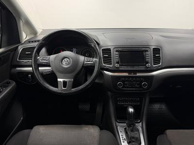 2012 Volkswagen Sharan 7-sits 2.0 TDI Masters · Pano · D-värm · Eldörrar · Nav – bild 8