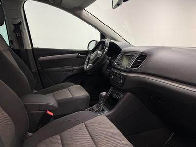 2012 Volkswagen Sharan 7-sits 2.0 TDI Masters · Pano · D-värm · Eldörrar · Nav – bild 10