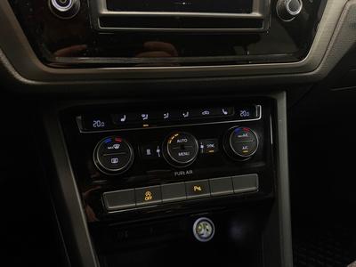 2016 Volkswagen Touran 7-seater 1.4 TSI BMT Base · värmare · Kamera – bild 15