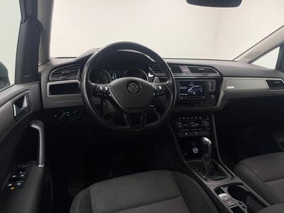 2016 Volkswagen Touran 7-seater 1.4 TSI BMT Base · värmare · Kamera – bild 7