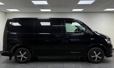2017 Volkswagen Transporter 2.0 TDI *MOMS*LED-lyktor*Stylad*Discover pro*B-kamera* – bild 3