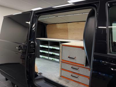 2017 Volkswagen Transporter 2.0 TDI *MOMS*LED-lyktor*Stylad*Discover pro*B-kamera* – bild 7