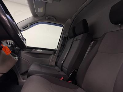 2017 Volkswagen Transporter 2.0 TDI *MOMS*LED-lyktor*Stylad*Discover pro*B-kamera* – bild 9