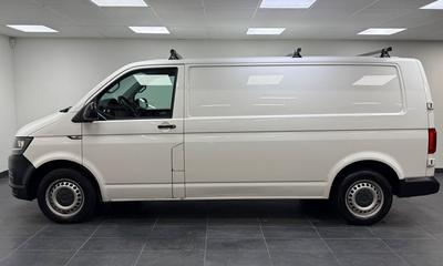 2016 Volkswagen Transporter T30 2.0 TDI BMT 4Motion · Drag · D-värm · Verkstadsinredning – bild 3