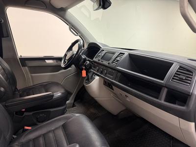 2017 Volkswagen Transporter TwinCab T32 2.0 TDI 4Motion Euro 6 – bild 12
