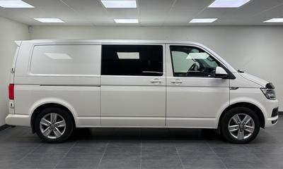 2017 Volkswagen Transporter TwinCab T32 2.0 TDI 4Motion Euro 6 – bild 3