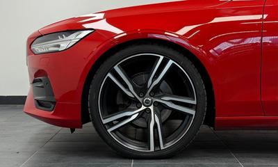 2017 Volvo S90 D4 Geartronic R-Design 21"Moms · Nav – bild 4
