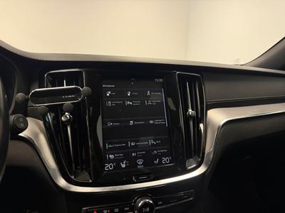 2020 Volvo V60 T8 Twin Engine AWD R-Design · Pano · Drag – bild 15