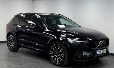 2022 Volvo XC60 Recharge T8 AWD R-Design Pro Edition III*Pano*B&W*Luft – Plug-in Bensin, 392 hk